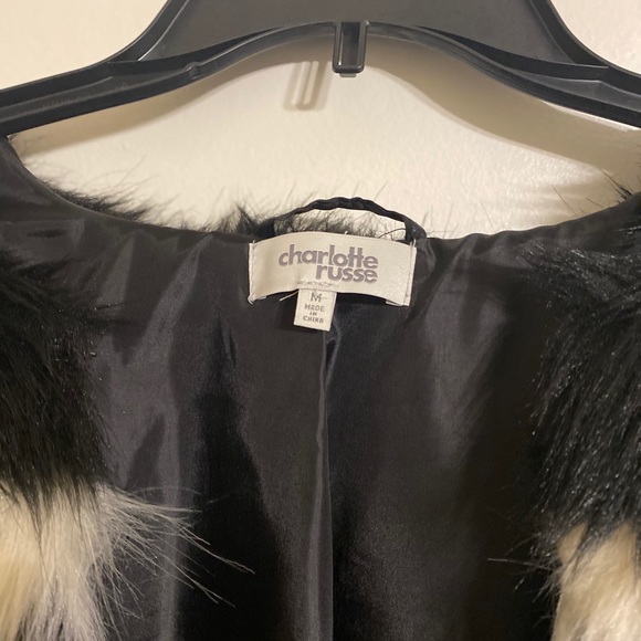 Charlotte russe Faux Fur - Picture 2 of 6